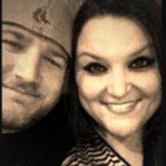 Meet your Posher, Kim - Picture 1 of 1